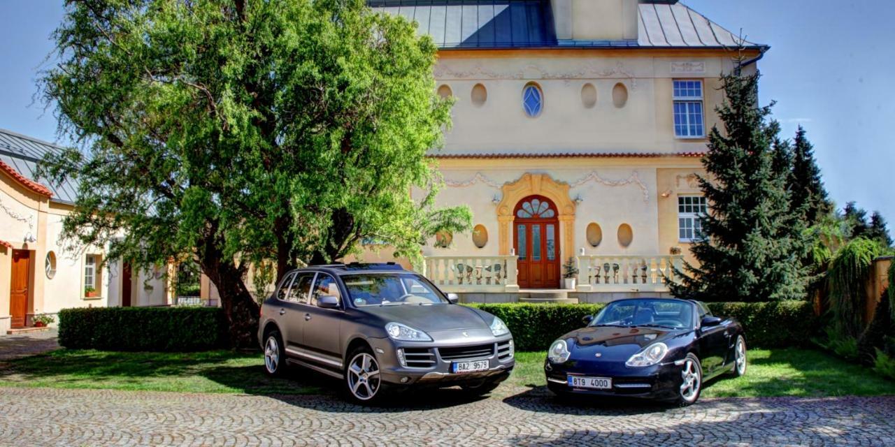 Penzion Tillerova Vila Lázně Bohdaneč Exterior foto